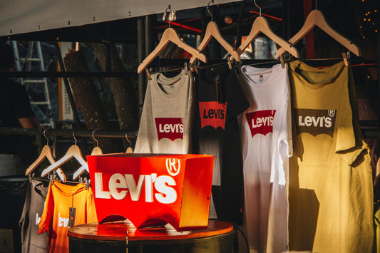 Die Faszinierende Geschichte von Levi´s: Von der Arbeitshose zum Fashion-Icon