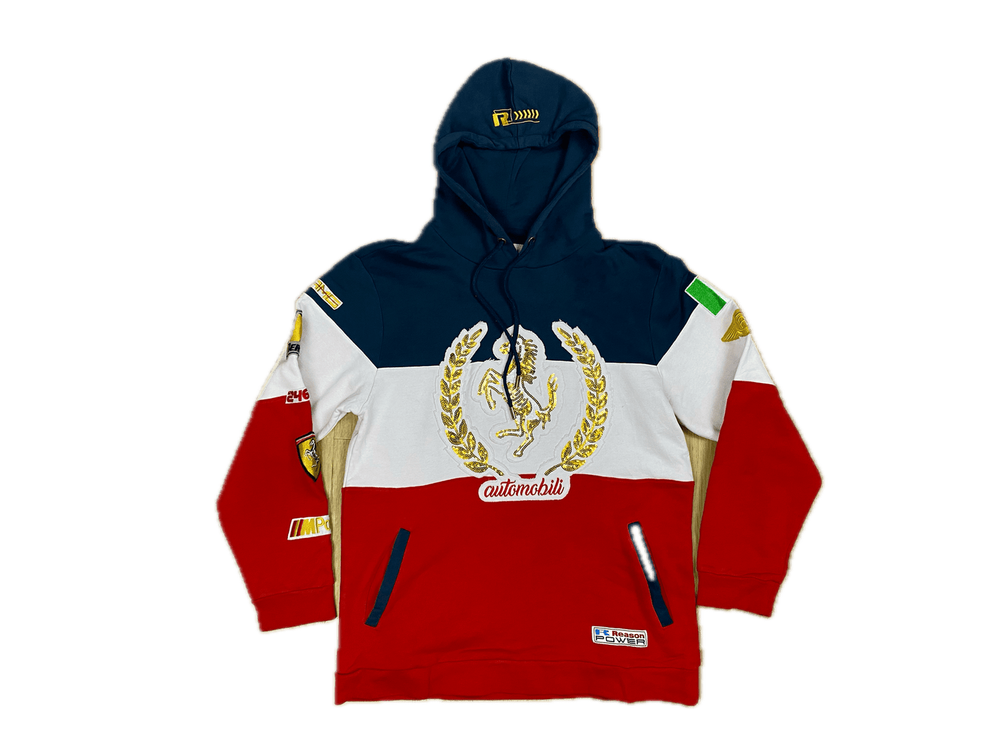 Ferrari Racing Hoodie Reason Dunkelblau/Weiß/Rot XXL - Farbenfroher Damen Pullover Vintage Klamotten, Secondhand Klamotten, Retro Mode, Nachhaltige Mode, Einzigartige Stücke, Zeitlose Mode, Umweltfreundliche Kleidung, Stilvolle Secondhand Mode, Hochwertige Vintage Kleidung