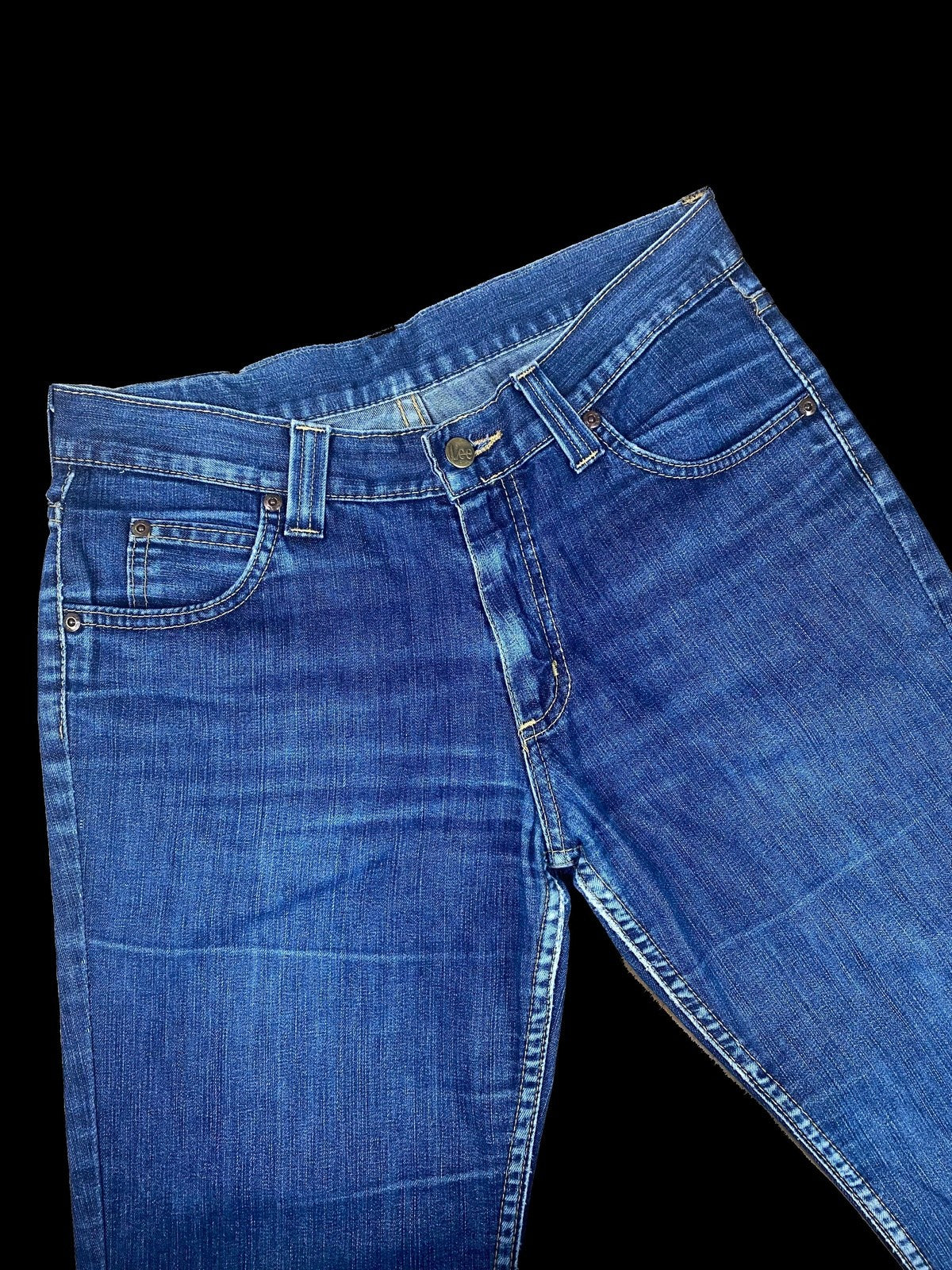 Lee Jeans Schlaghose 30-33 Dunkelblau L - Schicke Schlichte Damen Hose Vintage Klamotten, Secondhand Klamotten, Retro Mode, Nachhaltige Mode, Einzigartige Stücke, Zeitlose Mode, Umweltfreundliche Kleidung, Stilvolle Secondhand Mode, Hochwertige Vintage Kleidung