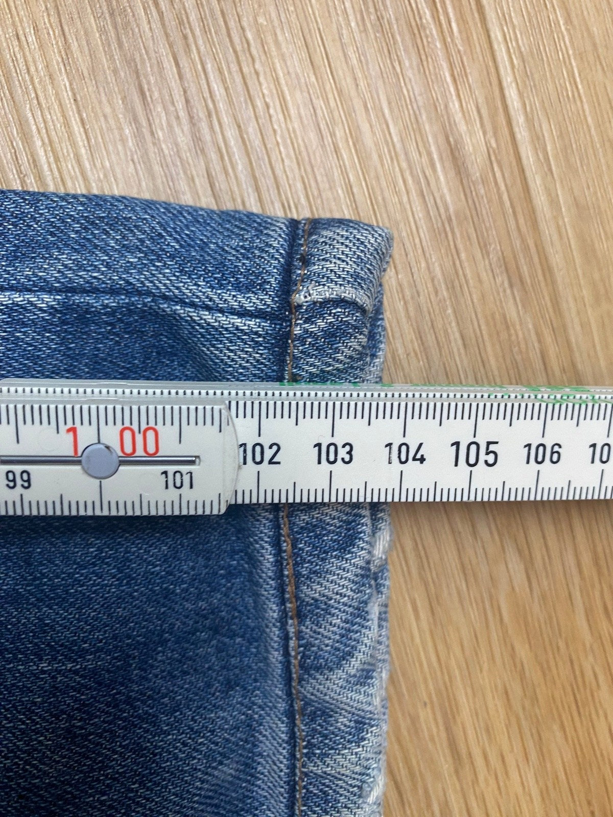 Levi's Jeans 511 Blau W32 L34 - Klassische und Bequeme Jeans Vintage Klamotten, Secondhand Klamotten, Retro Mode, Nachhaltige Mode, Einzigartige Stücke, Zeitlose Mode, Umweltfreundliche Kleidung, Stilvolle Secondhand Mode, Hochwertige Vintage Kleidung