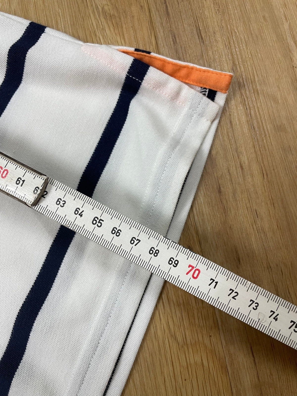 Rlx Ralph Lauren Poloshirt Weiß Blau M - Klassisches Vintage-Poloshirt Vintage Klamotten, Secondhand Klamotten, Retro Mode, Nachhaltige Mode, Einzigartige Stücke, Zeitlose Mode, Umweltfreundliche Kleidung, Stilvolle Secondhand Mode, Hochwertige Vintage Kleidung