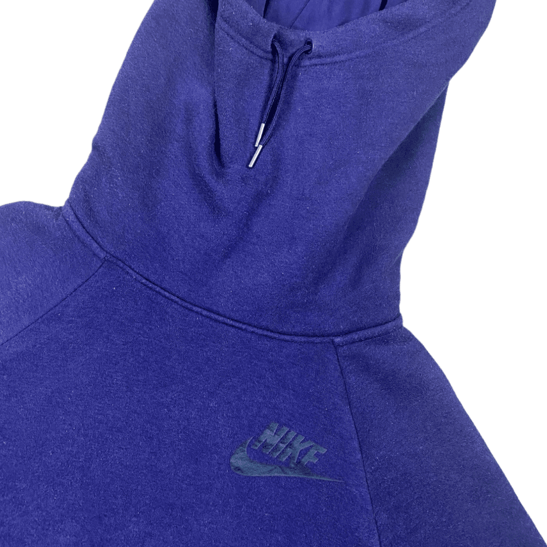 Nike Hoodie Lila M - Klassischer und Bequemer Hoodie Vintage Klamotten, Secondhand Klamotten, Retro Mode, Nachhaltige Mode, Einzigartige Stücke, Zeitlose Mode, Umweltfreundliche Kleidung, Stilvolle Secondhand Mode, Hochwertige Vintage Kleidung