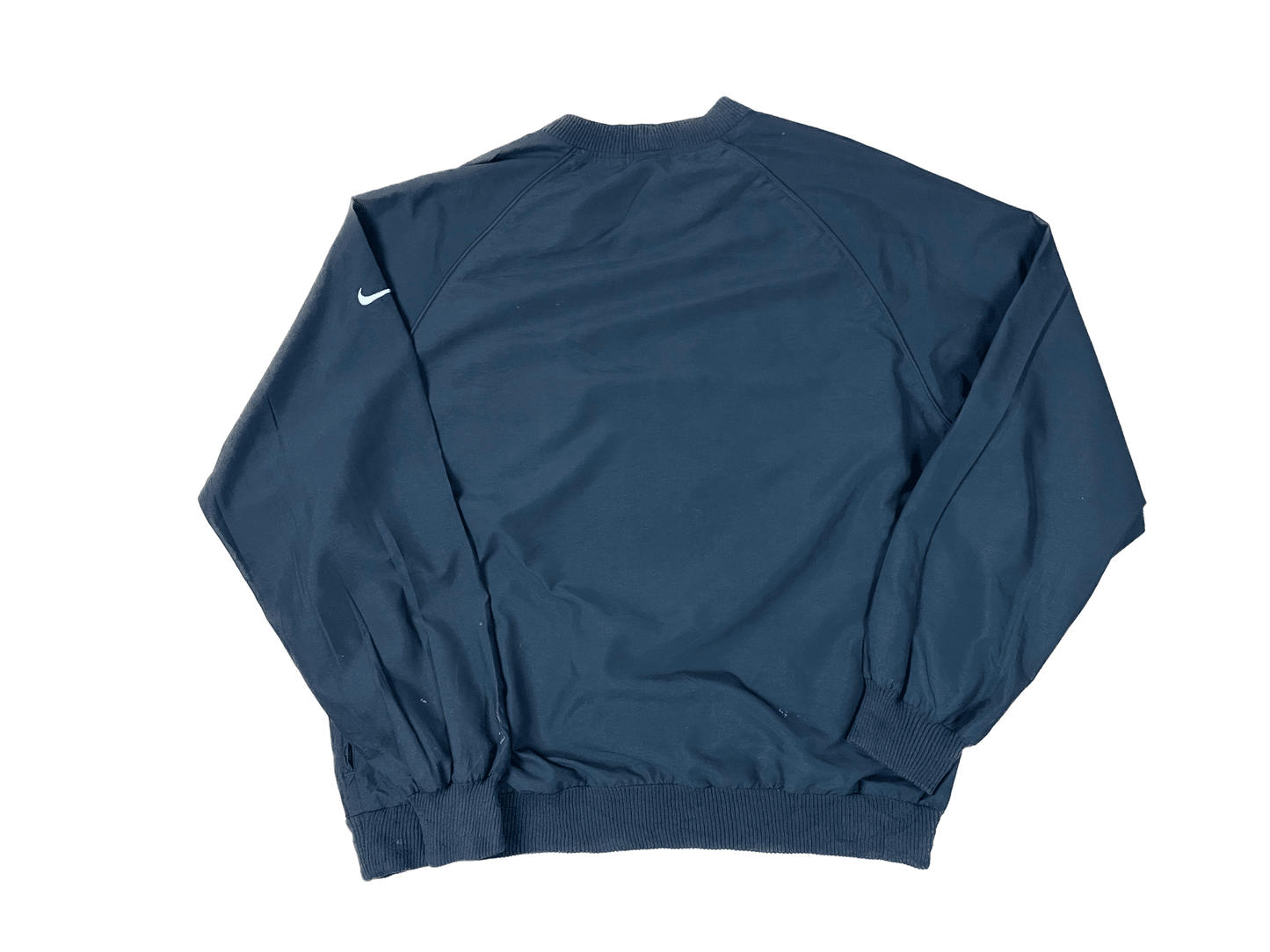 Nike Sweater Schwarz L - Klassischer und Bequemer Sweater Vintage Klamotten, Secondhand Klamotten, Retro Mode, Nachhaltige Mode, Einzigartige Stücke, Zeitlose Mode, Umweltfreundliche Kleidung, Stilvolle Secondhand Mode, Hochwertige Vintage Kleidung