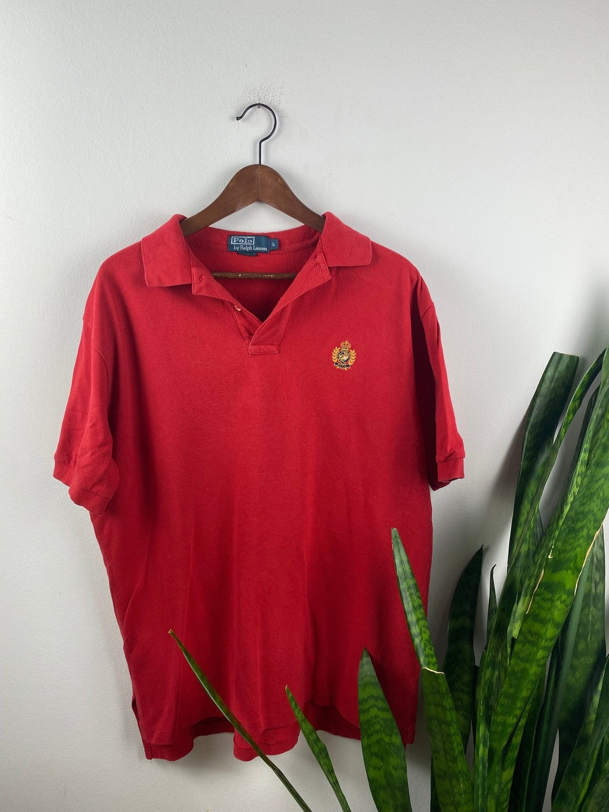 Ralph Lauren Poloshirt Rot L - Klassisches und Bequemes Poloshirt Vintage Klamotten, Secondhand Klamotten, Retro Mode, Nachhaltige Mode, Einzigartige Stücke, Zeitlose Mode, Umweltfreundliche Kleidung, Stilvolle Secondhand Mode, Hochwertige Vintage Kleidung